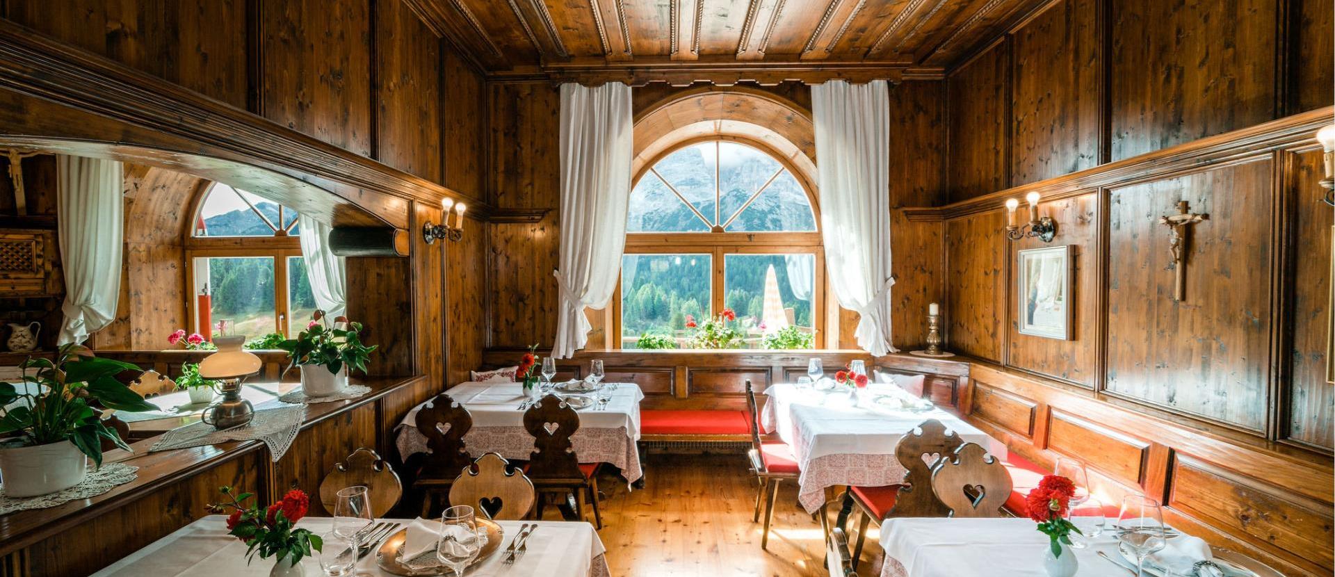 31-hohe-gaisl-saal-danieldemichiel